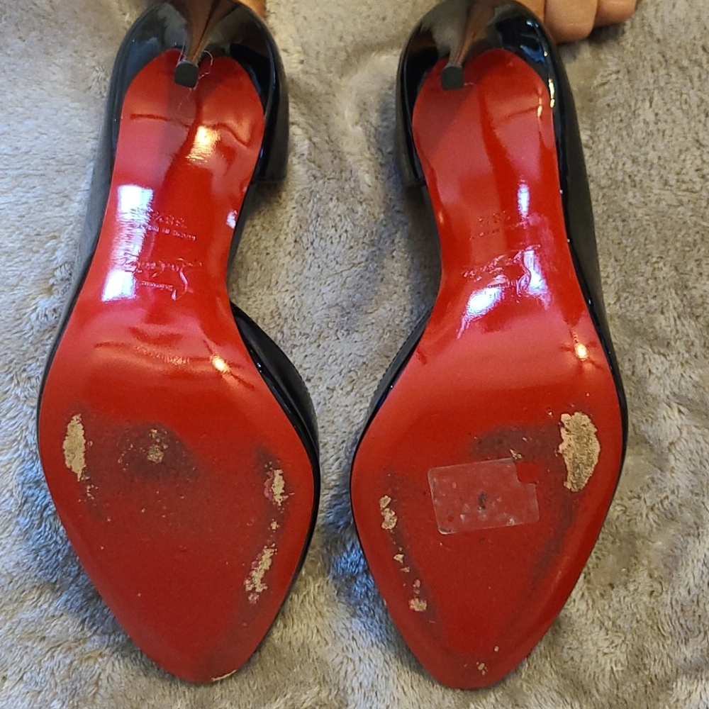 Red bottoms - Picture 3 of 3